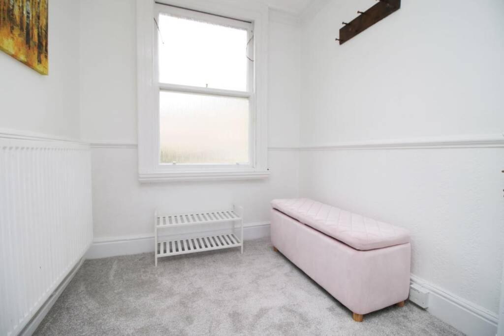 Spacious Georgian 3Bedroom Apartment- 10 Minute Walk To The River Avon, Roman Baths And Bath Abbey Μπαθ Εξωτερικό φωτογραφία