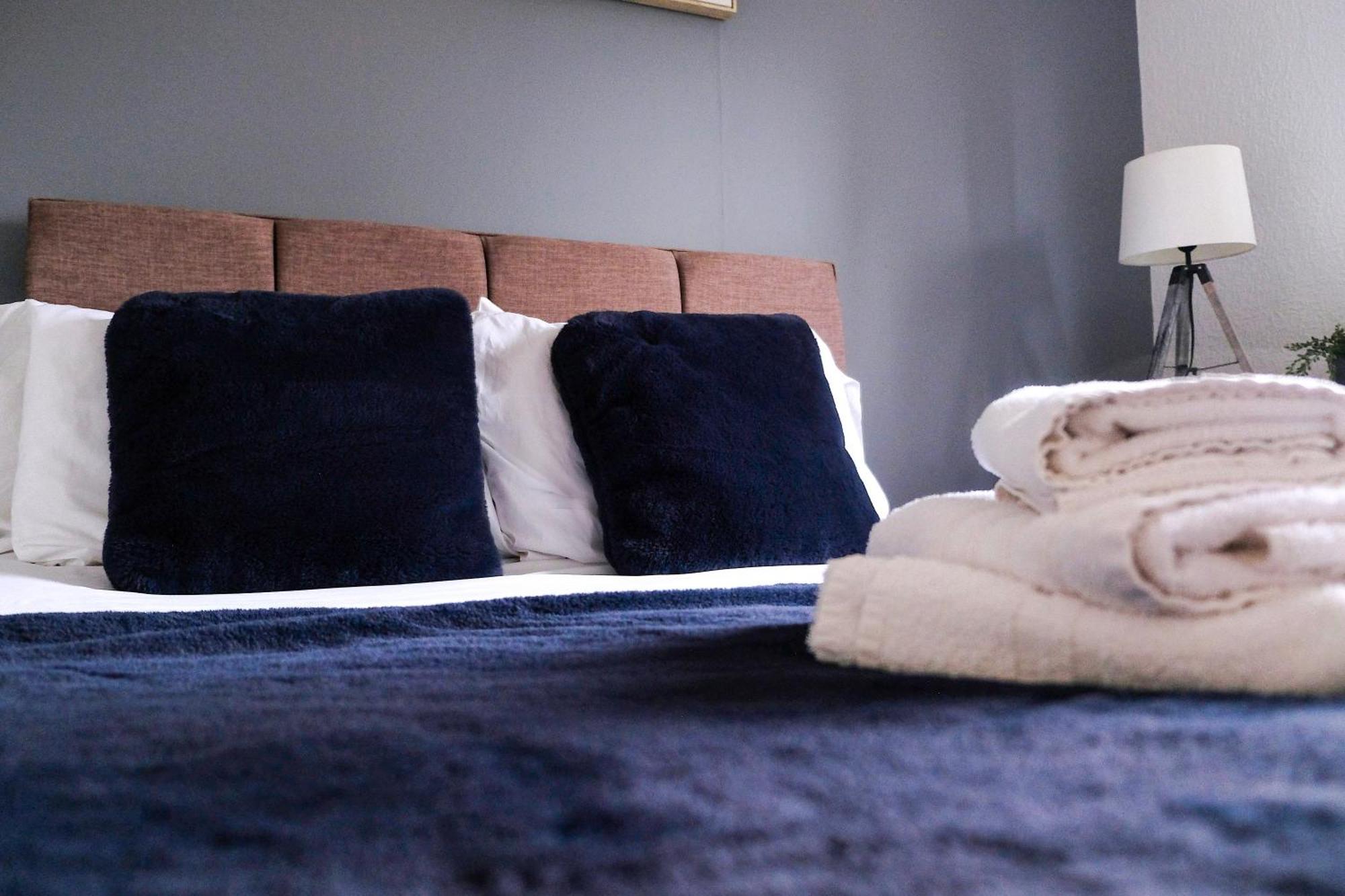 Spacious Georgian 3Bedroom Apartment- 10 Minute Walk To The River Avon, Roman Baths And Bath Abbey Μπαθ Εξωτερικό φωτογραφία